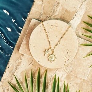 Jennifer Miller starburst 💫 ⭐️ charm necklace